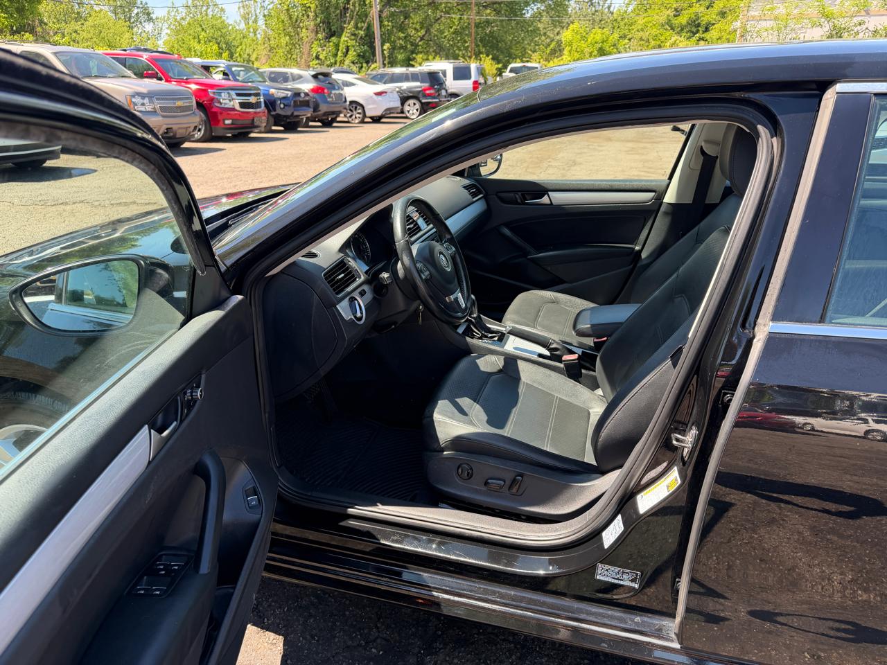 Volkswagen Passat  2012