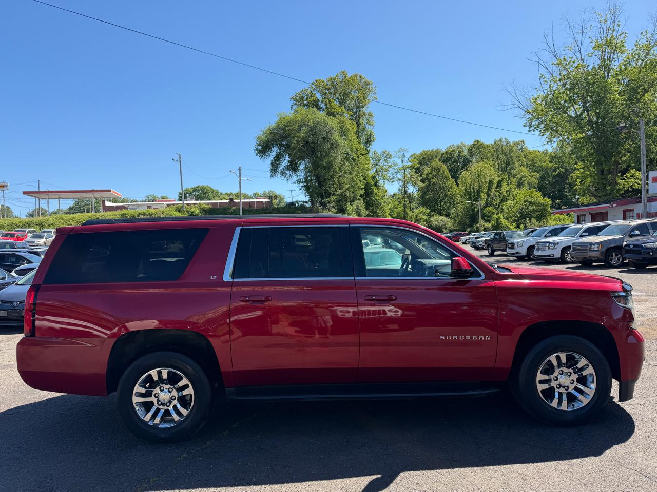Chevrolet Suburban LT 4WD 2015