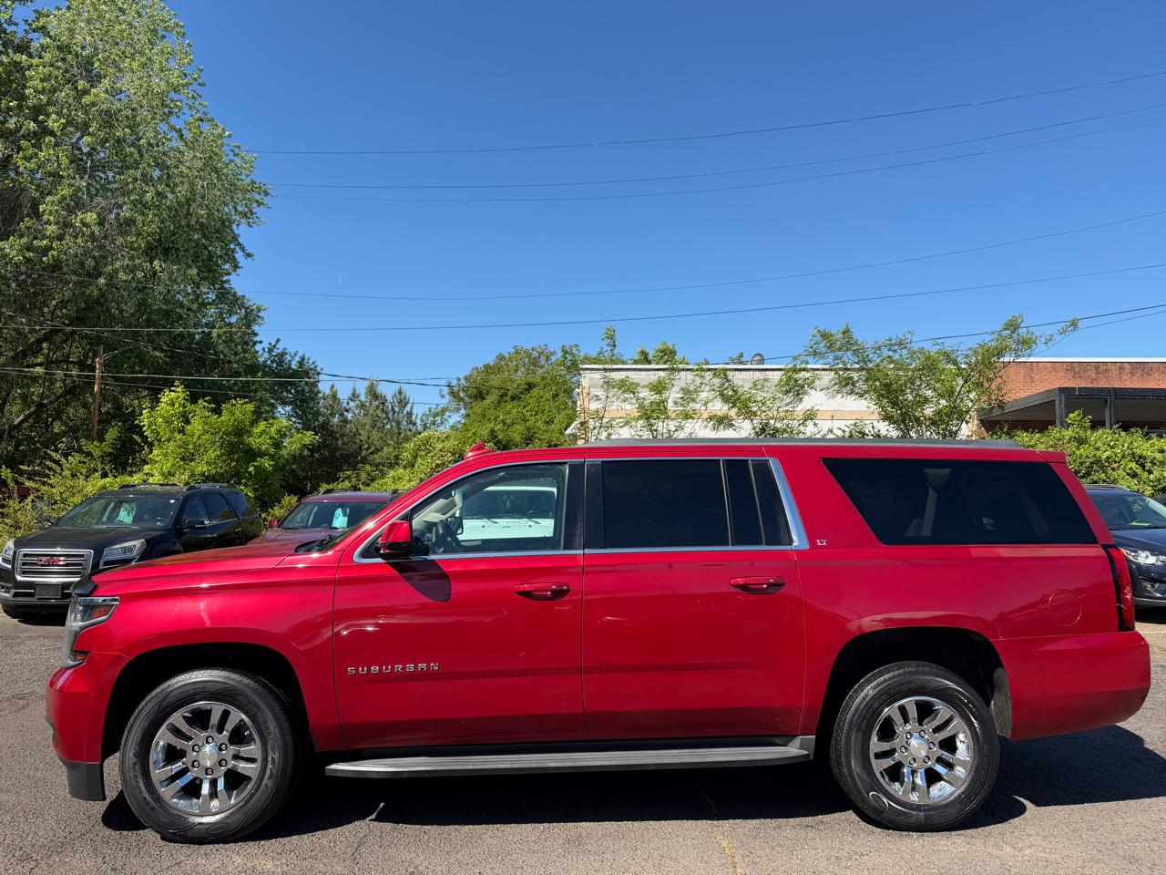 Chevrolet Suburban LT 4WD 2015