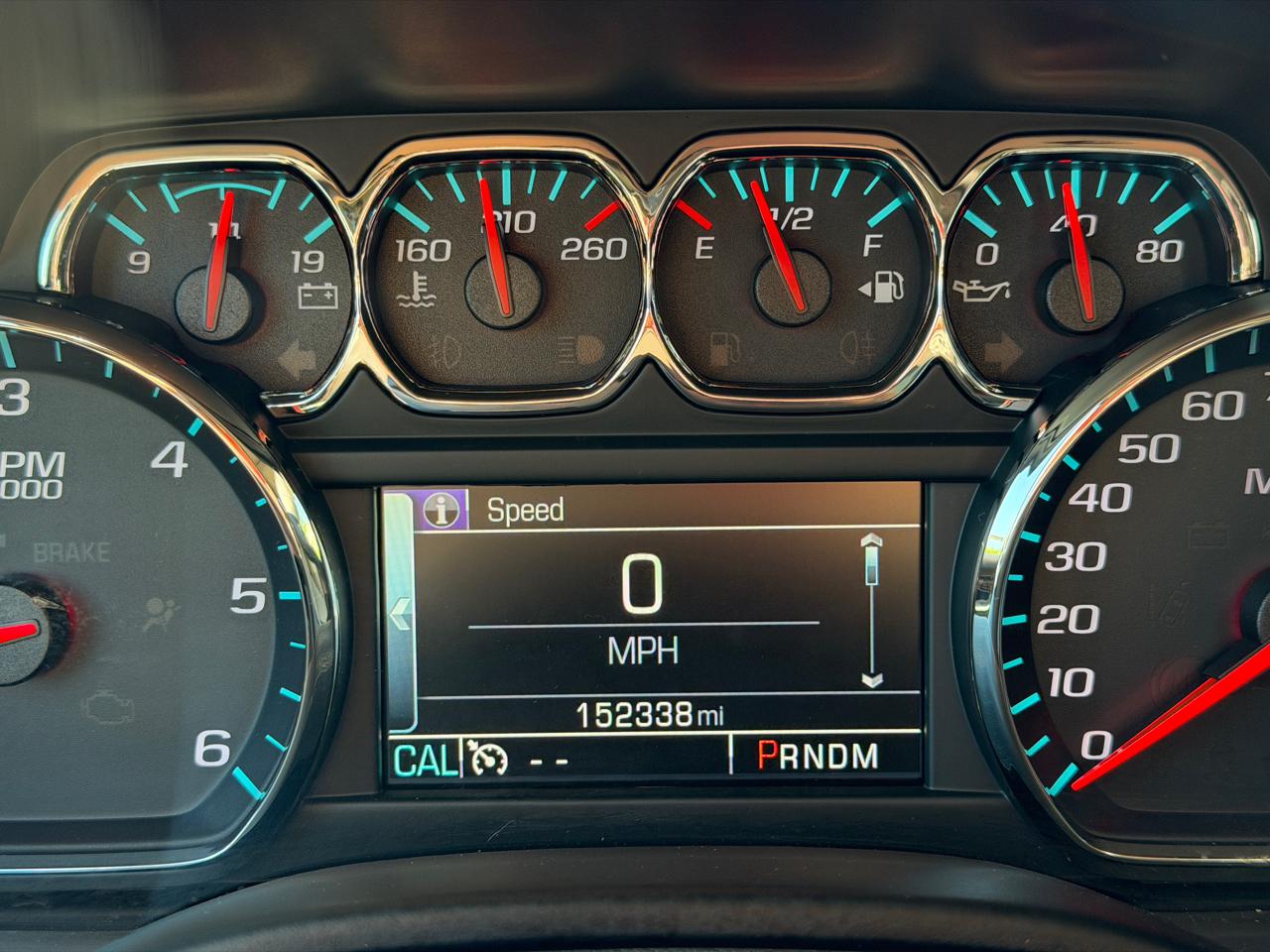 Chevrolet Suburban LT 4WD 2015