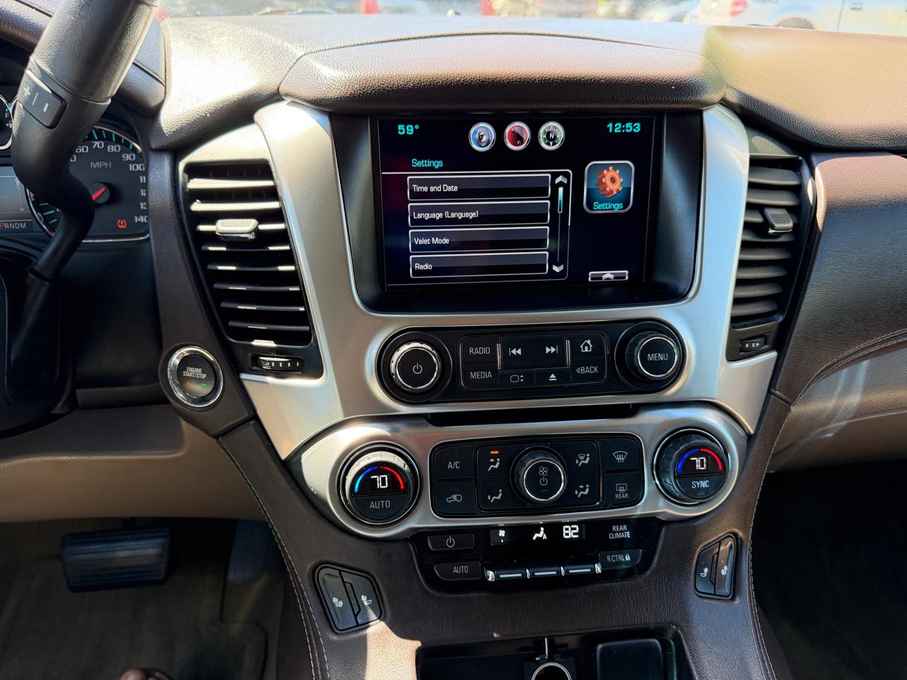 Chevrolet Suburban LT 4WD 2015