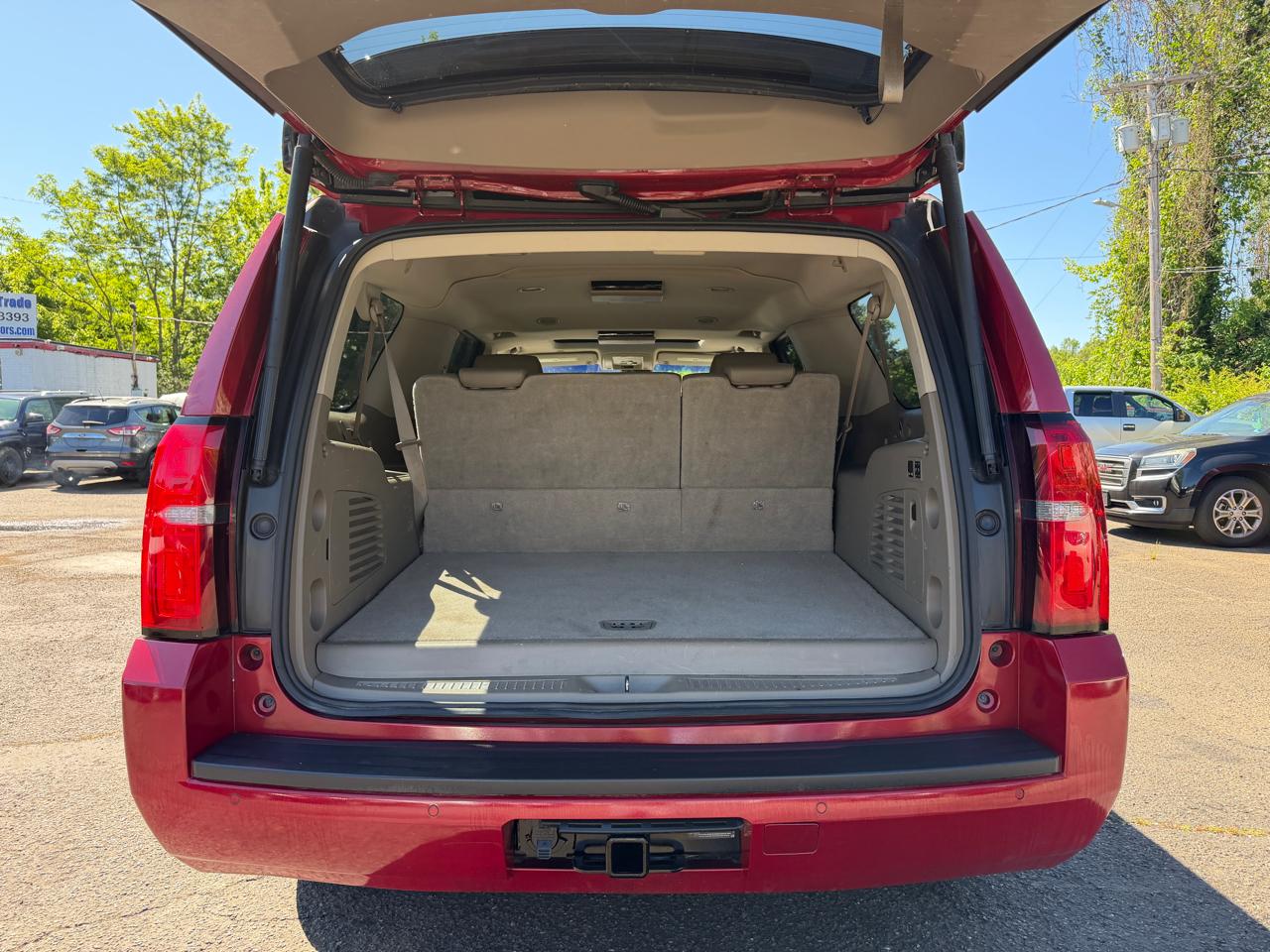 Chevrolet Suburban LT 4WD 2015