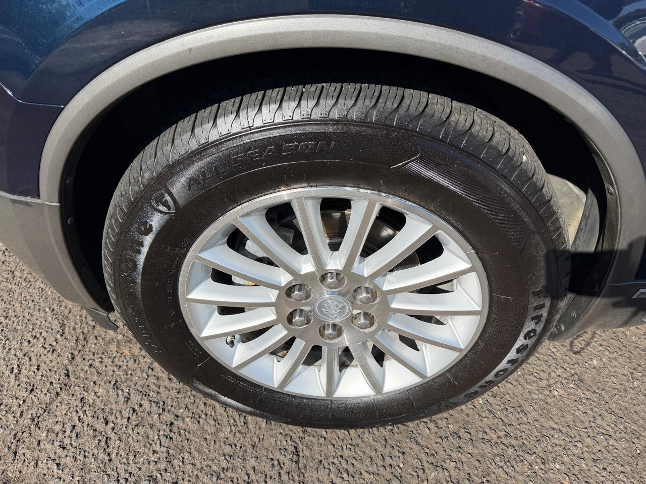 Buick Enclave CXL AWD 2008