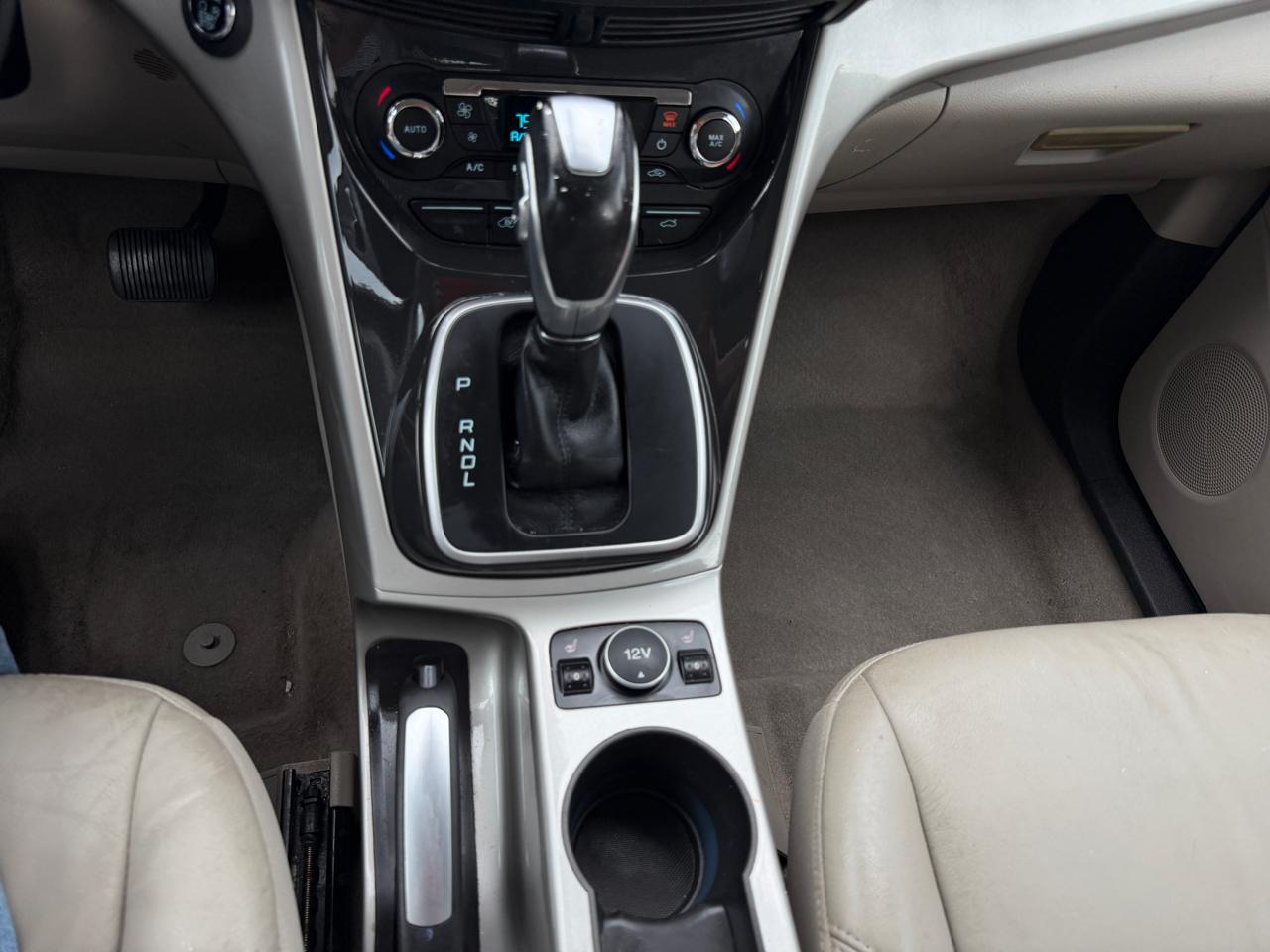 Ford C-Max Energi SEL 2016