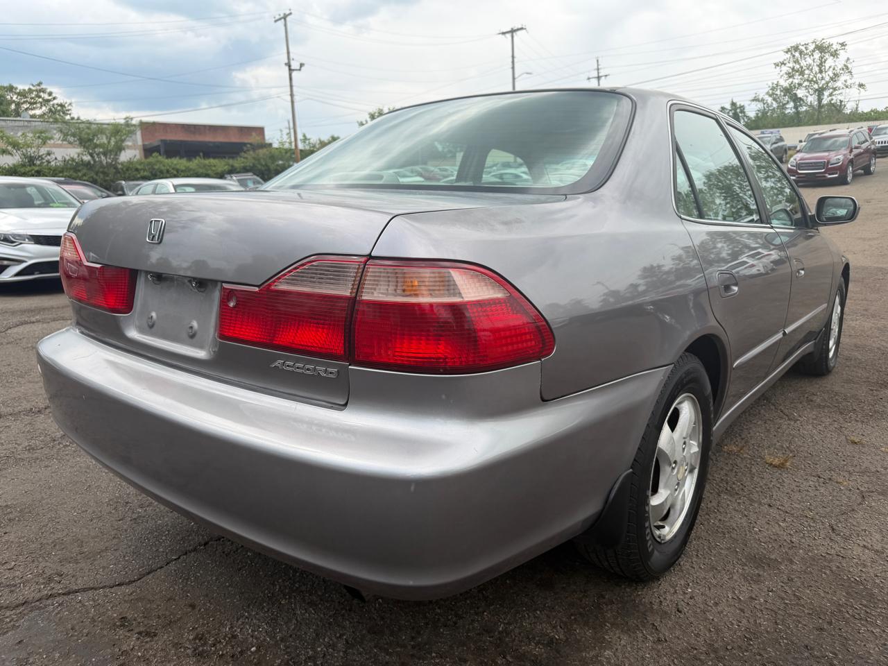 Honda Accord EX Sedan with Leather 2000