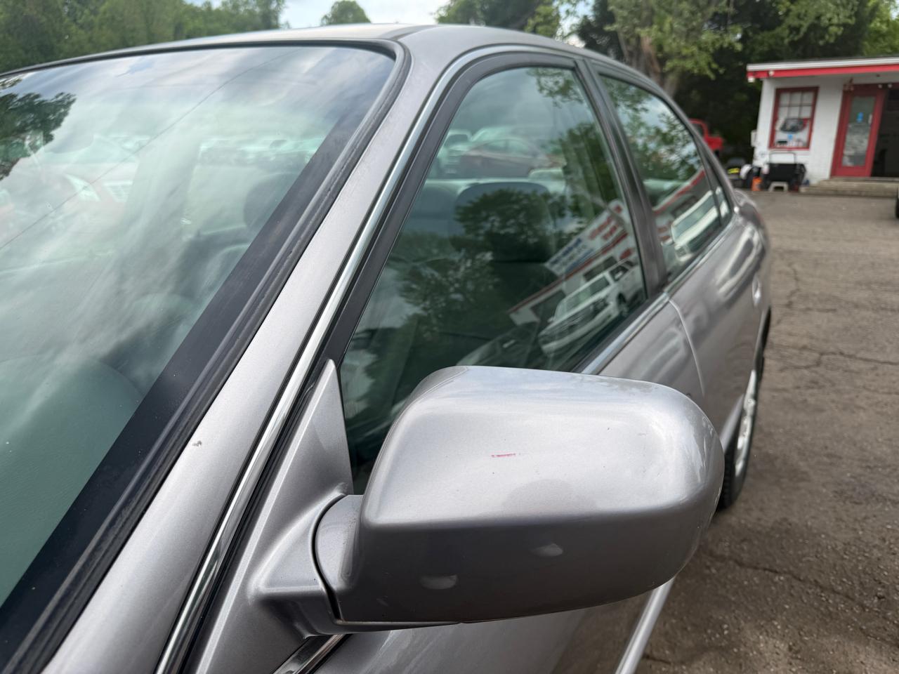 Honda Accord EX Sedan with Leather 2000