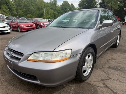 2000 Honda Accord EX Sedan with Leather
