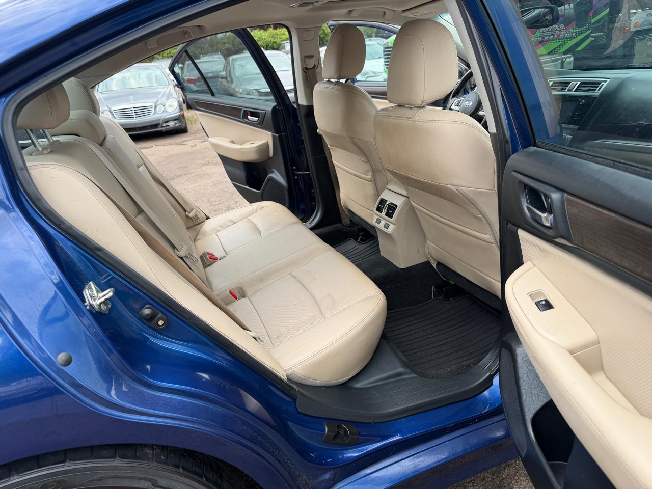 Subaru Legacy 3.6R Limited 2016