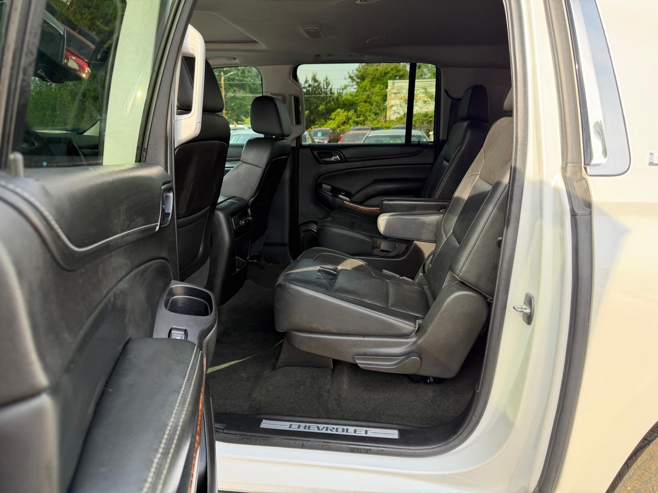 Chevrolet Suburban  2016