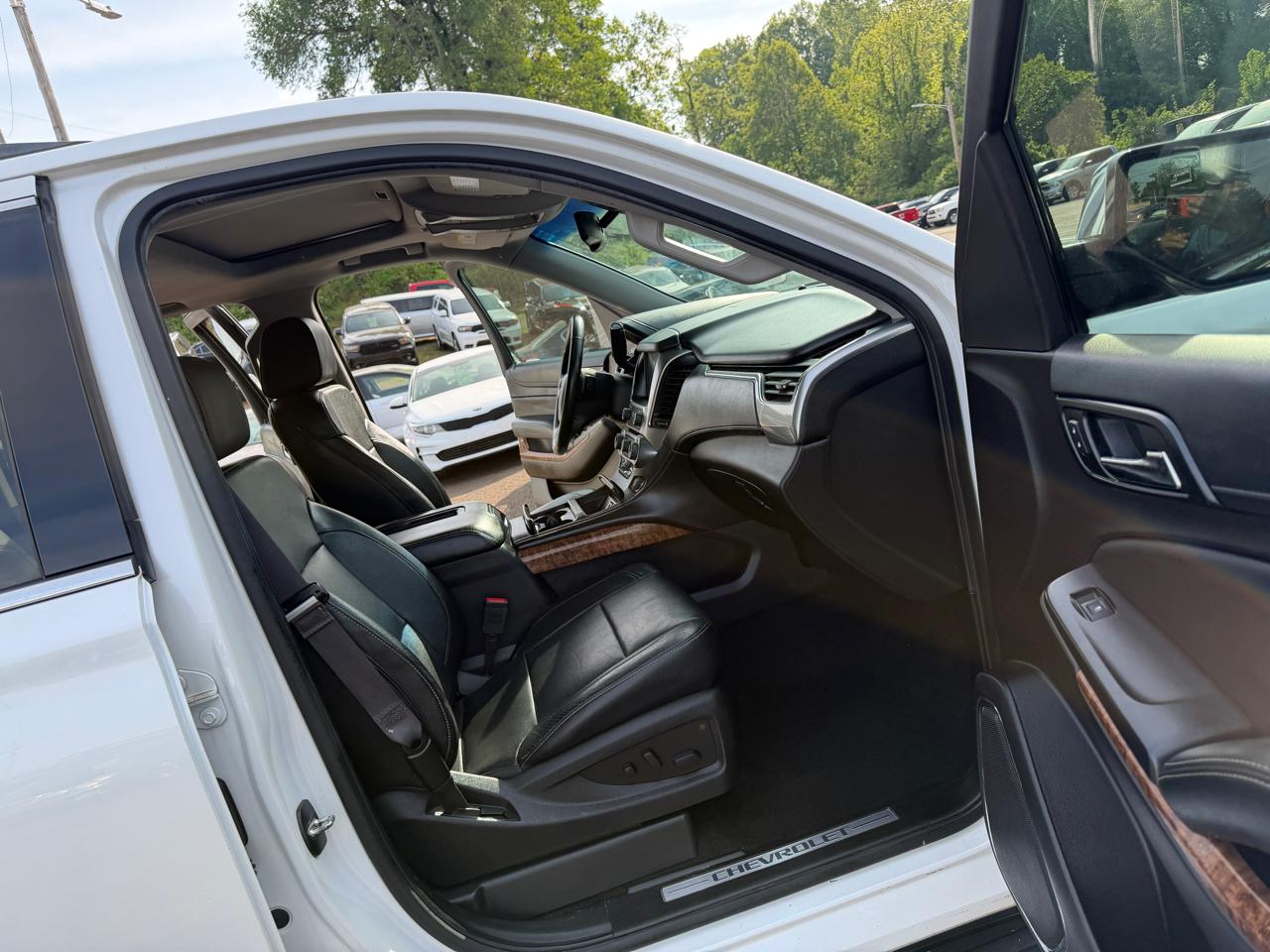 Chevrolet Suburban  2016
