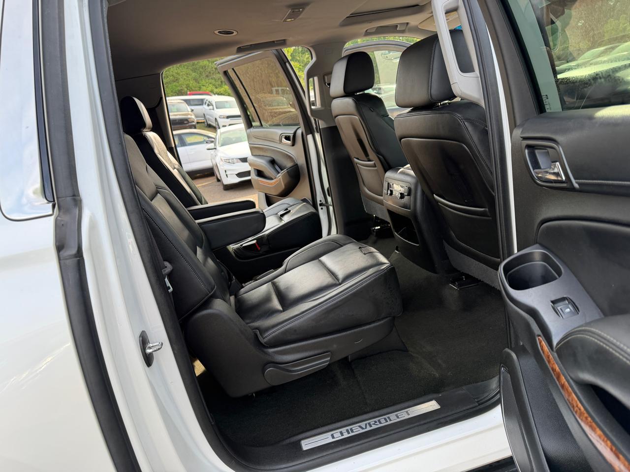 Chevrolet Suburban  2016
