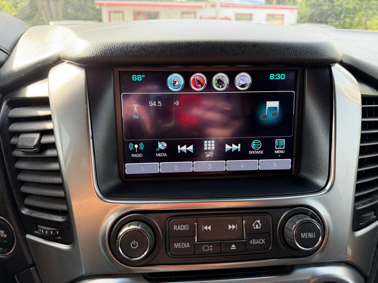 Chevrolet Suburban  2016