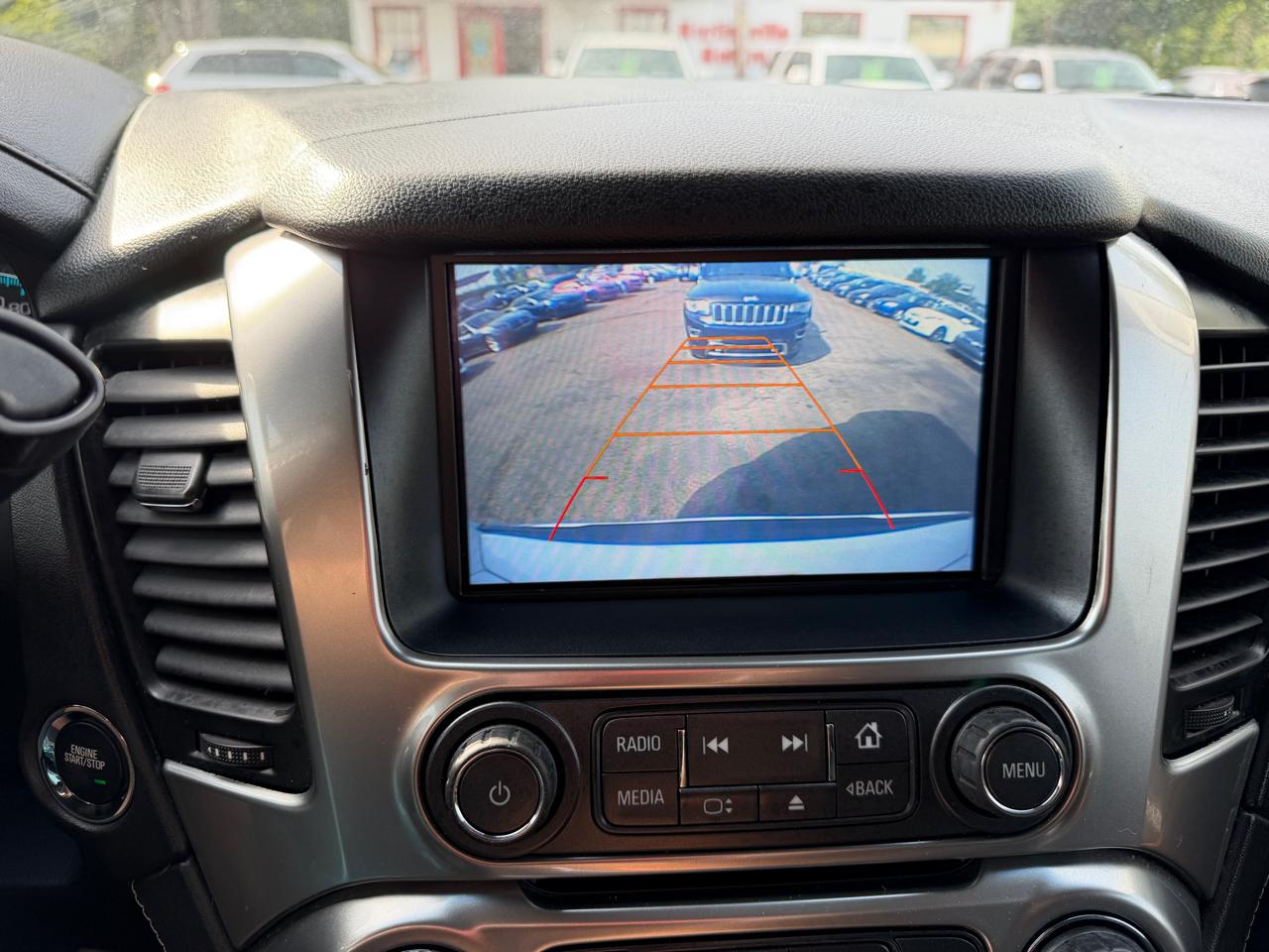 Chevrolet Suburban  2016
