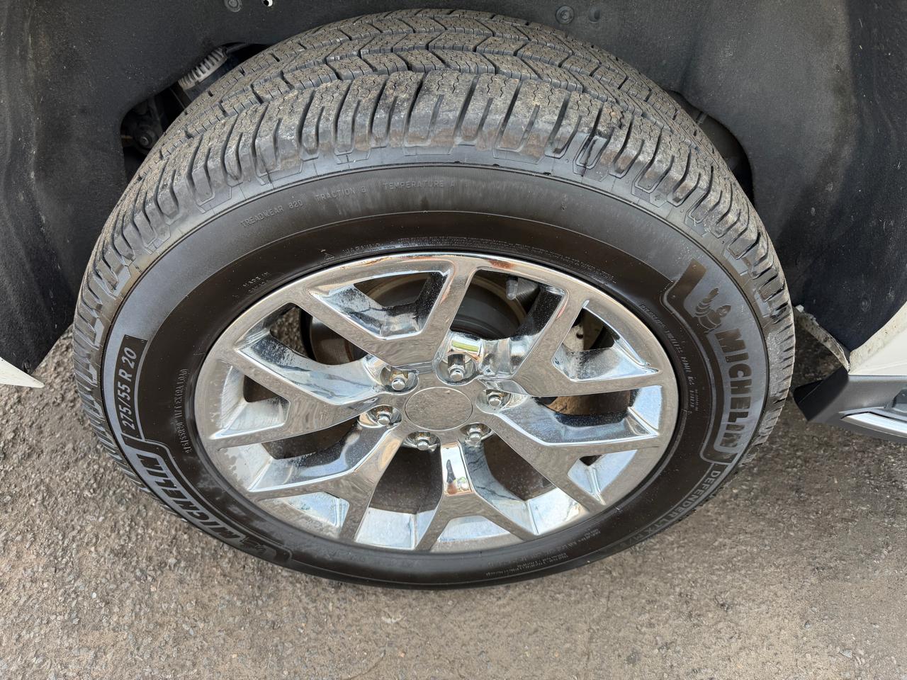 Chevrolet Suburban  2016