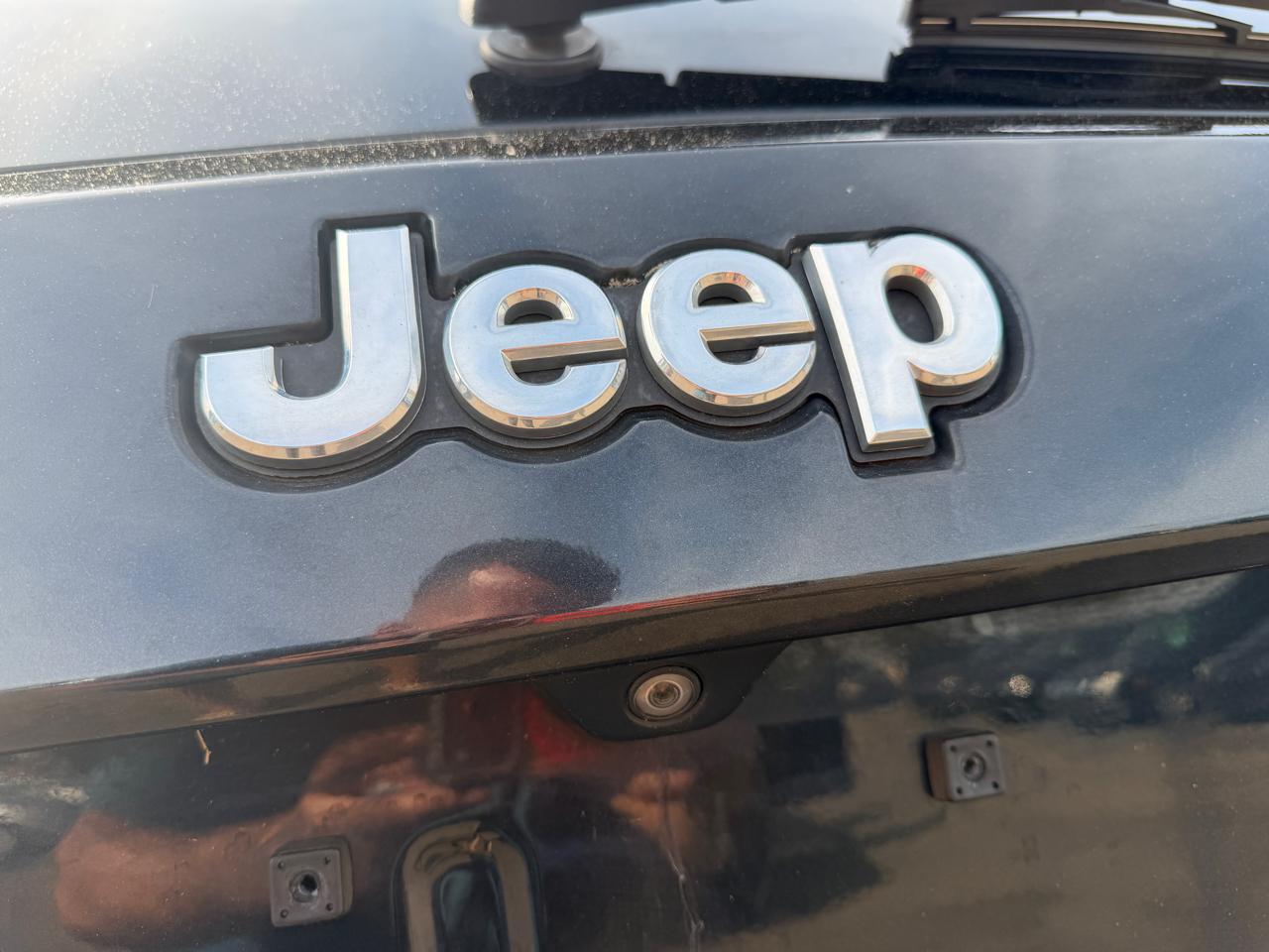 Jeep Grand Cherokee Overland 4WD 2014