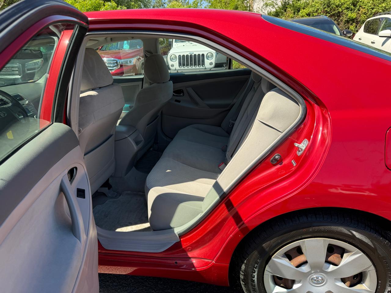 Toyota Camry LE 2009