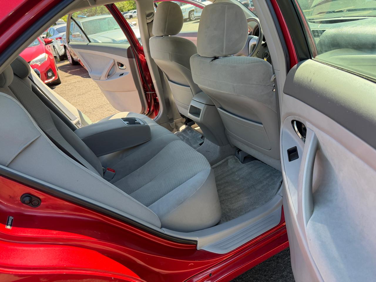 Toyota Camry LE 2009