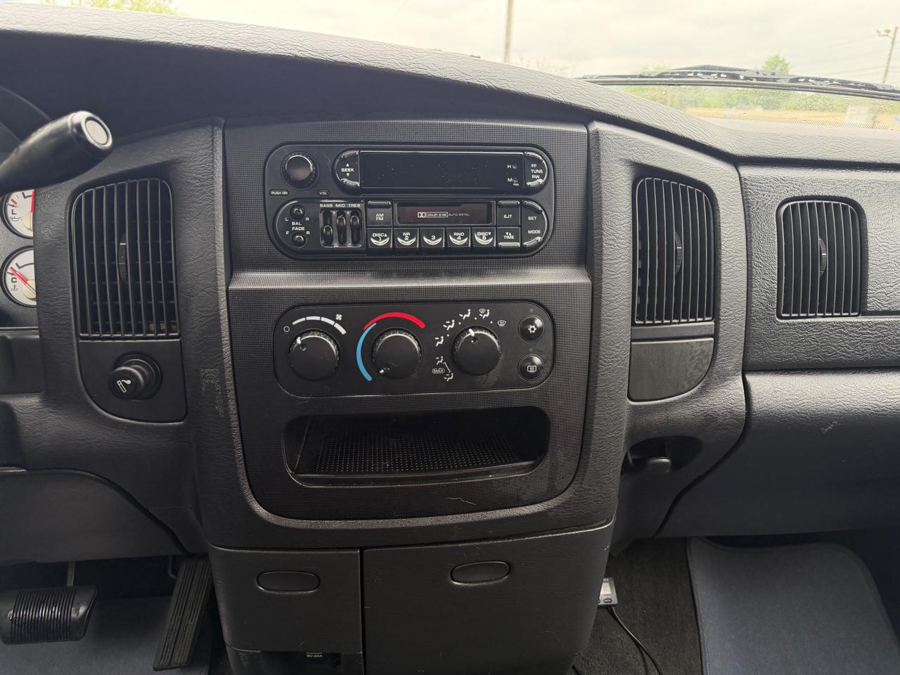 Dodge Ram 1500  2003