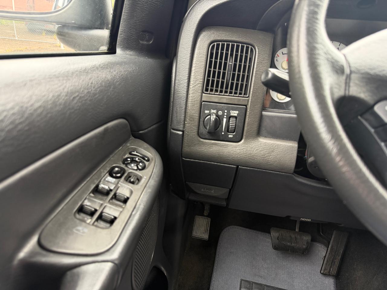 Dodge Ram 1500  2003