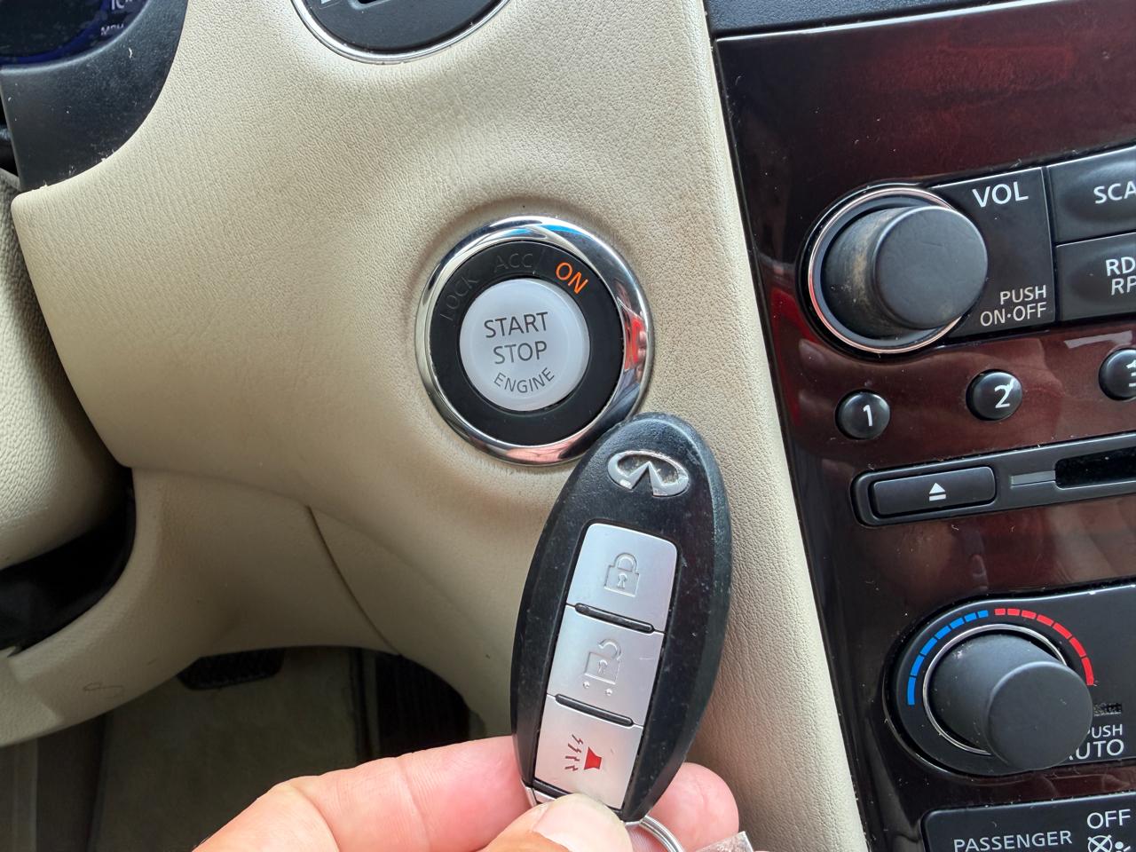 Infiniti QX50 AWD 2014