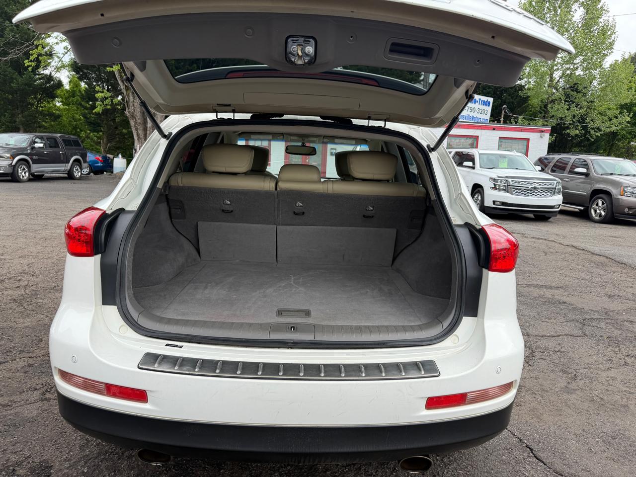 Infiniti QX50 AWD 2014