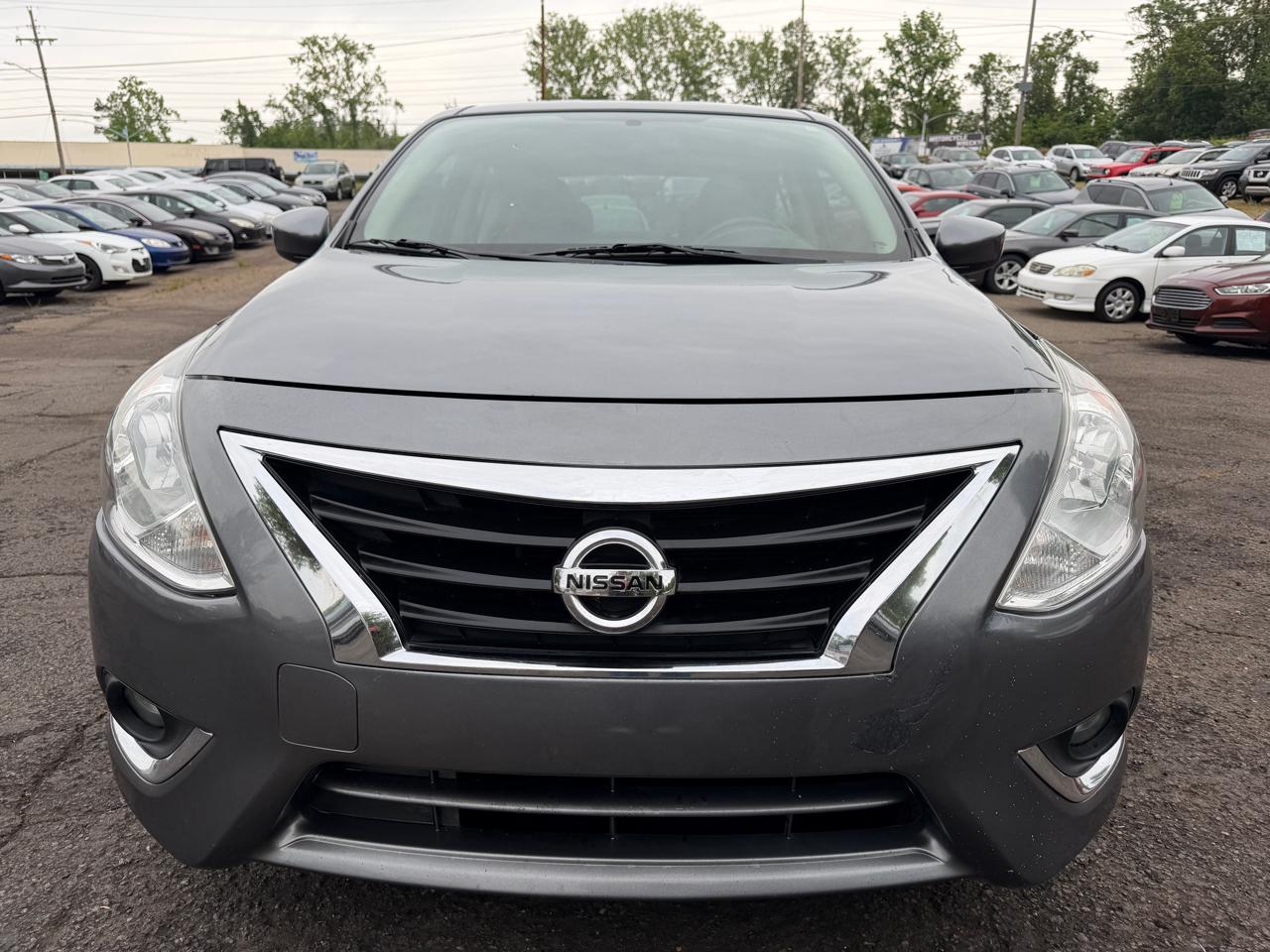 Nissan Versa SV 2019