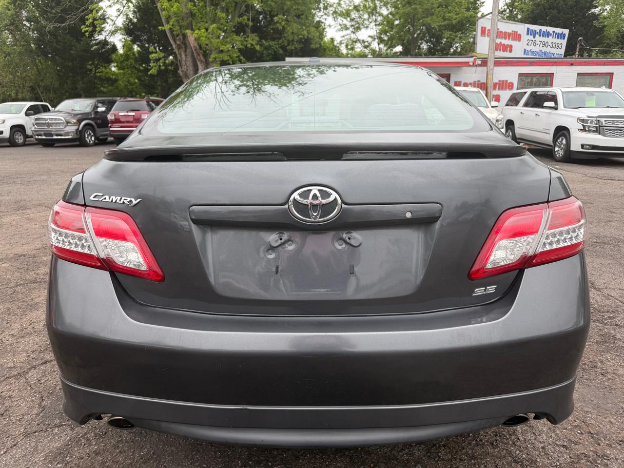 Toyota Camry SE 2010