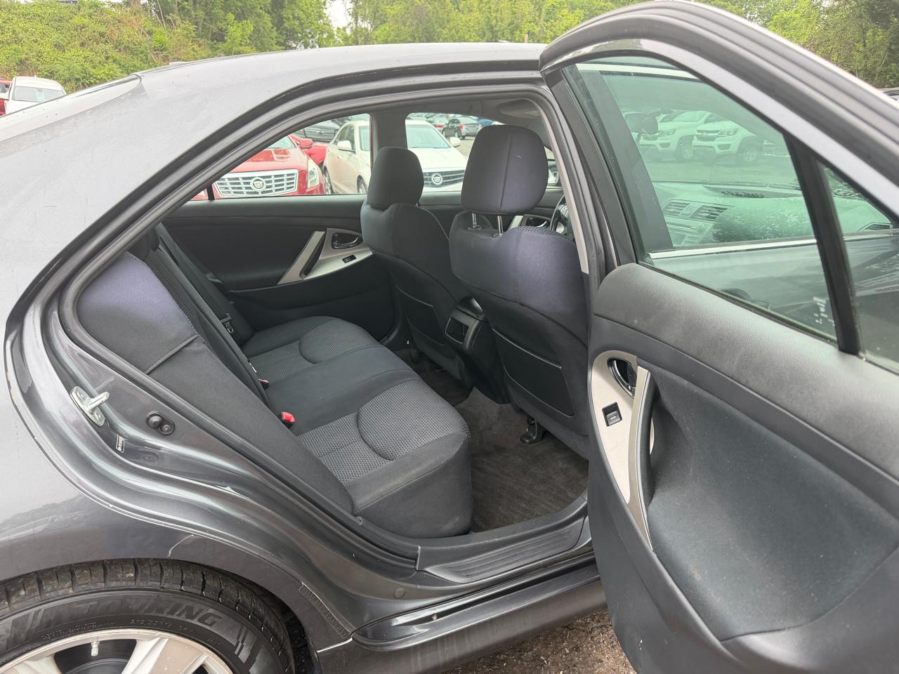 Toyota Camry SE 2010