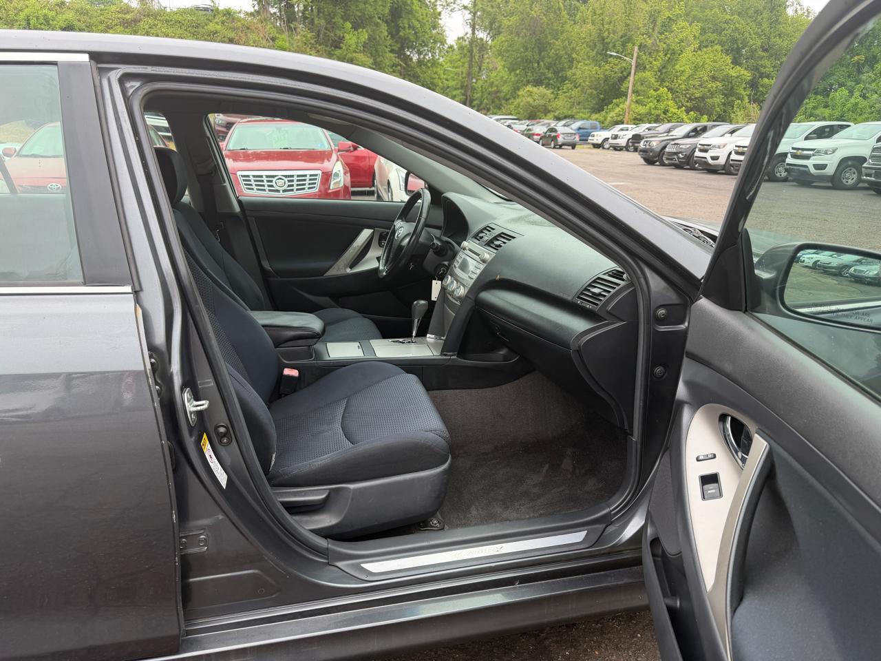 Toyota Camry SE 2010