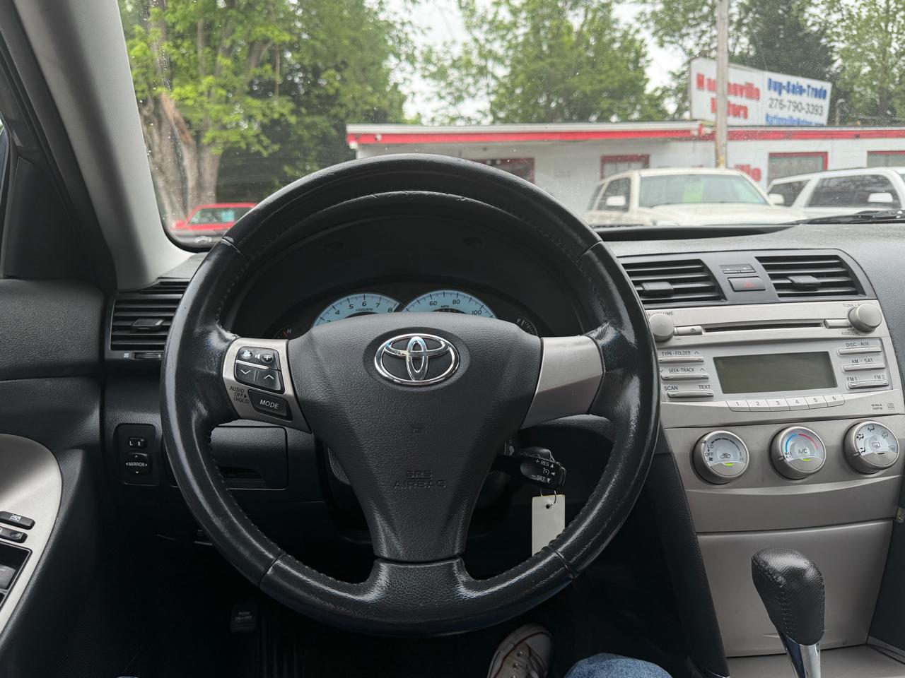 Toyota Camry SE 2010