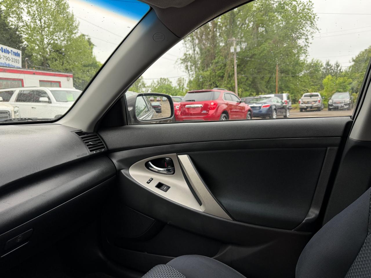 Toyota Camry SE 2010