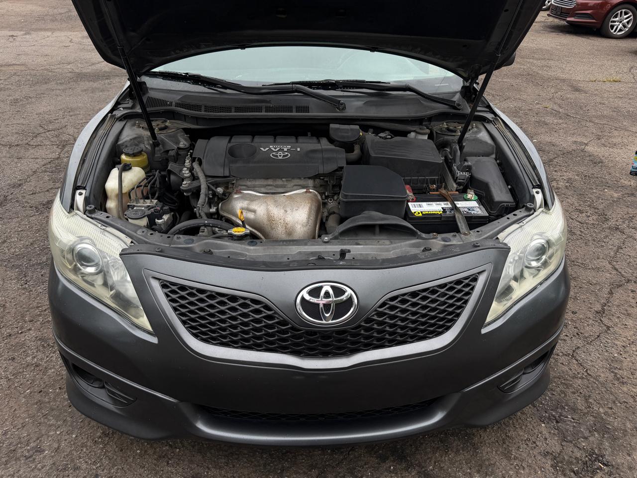 Toyota Camry SE 2010