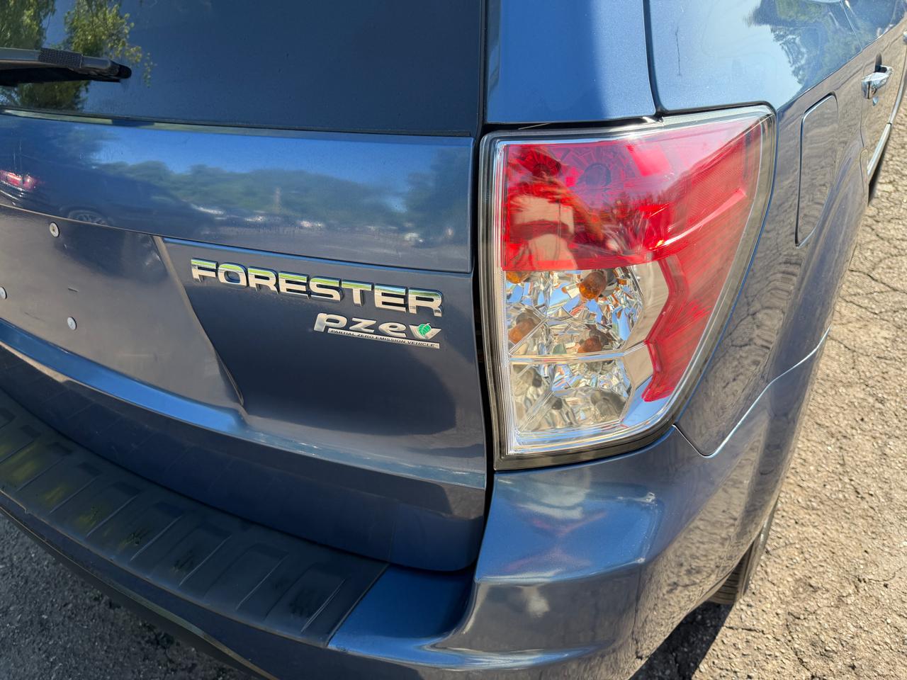 Subaru Forester 2.5X Premium 2012