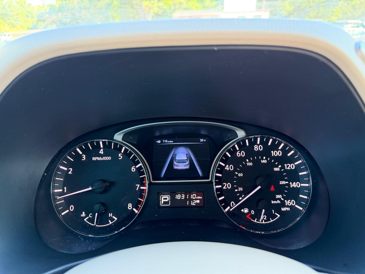 Nissan Pathfinder LE 2013