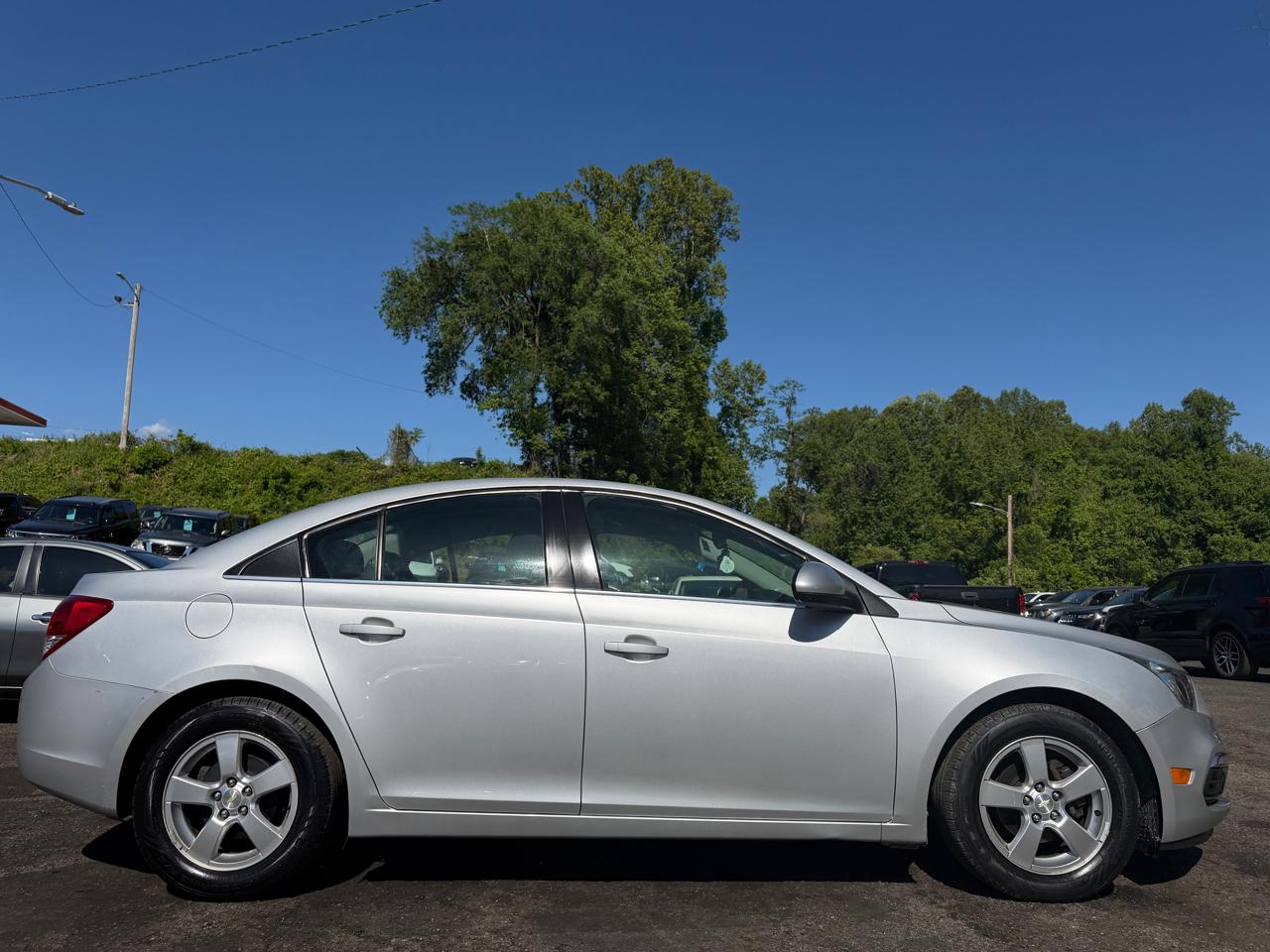 Chevrolet Cruze 1LT Auto 2015