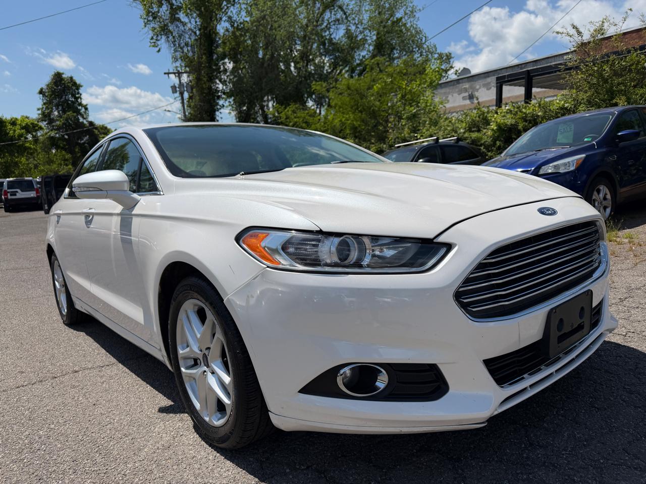 Ford Fusion SE 2015