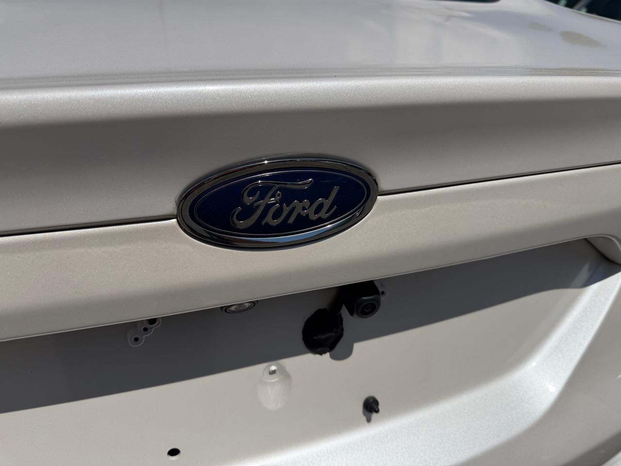 Ford Fusion SE 2015