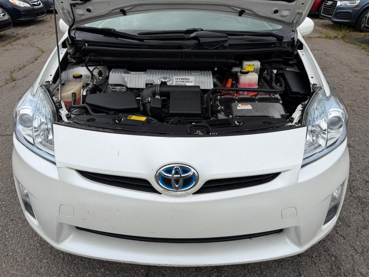 Toyota Prius Prius V 2010