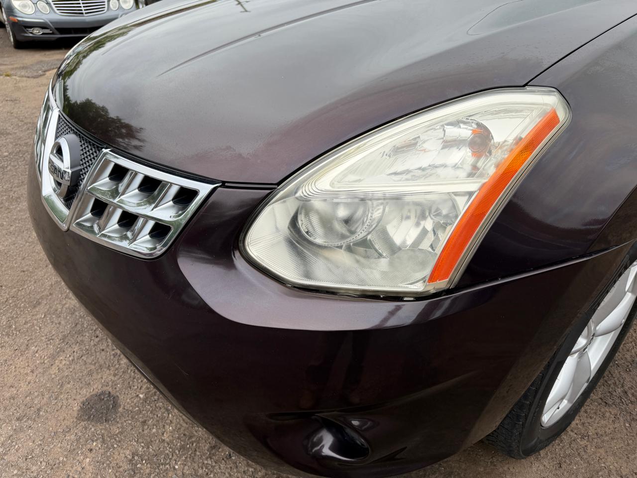 Nissan Rogue SV 2011
