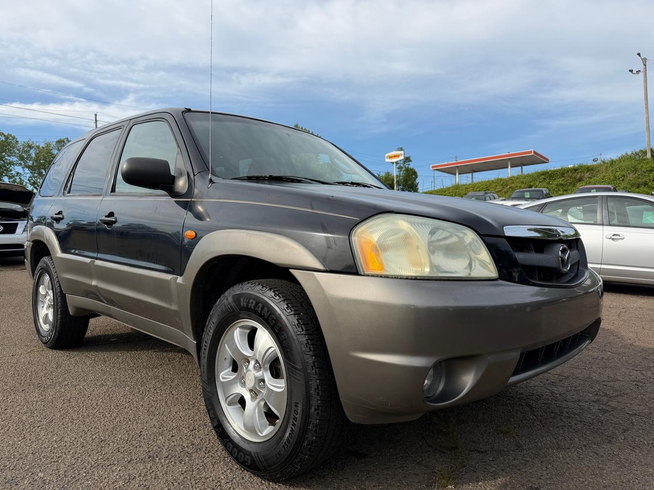 Mazda Tribute  2003
