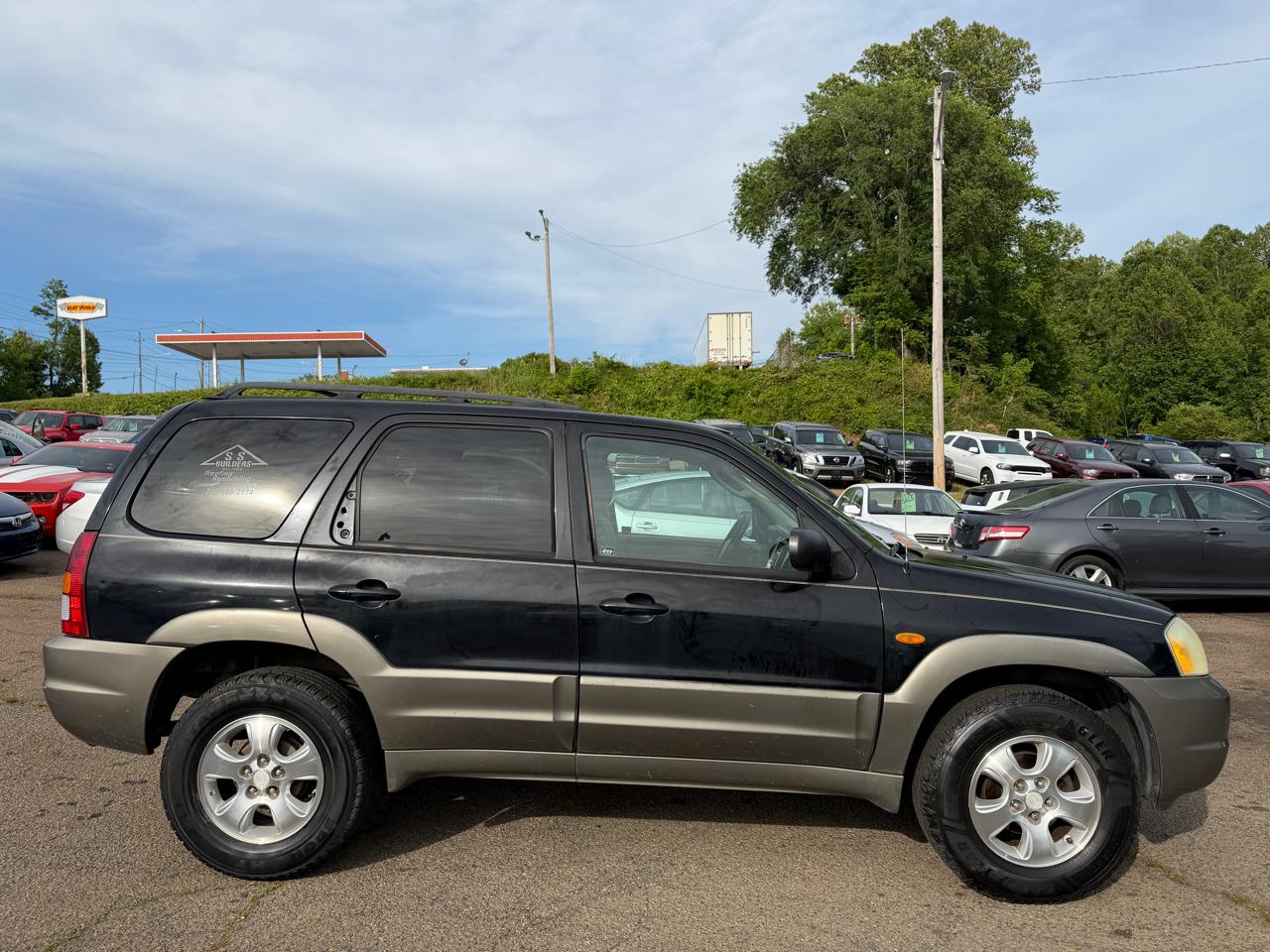 Mazda Tribute  2003