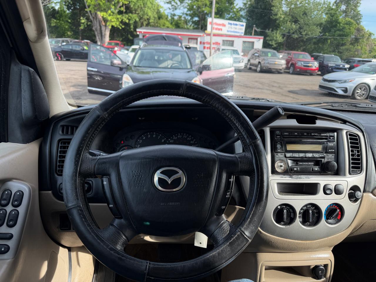 Mazda Tribute  2003