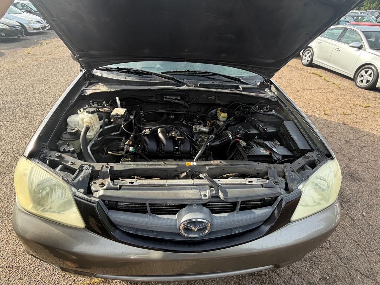 Mazda Tribute  2003