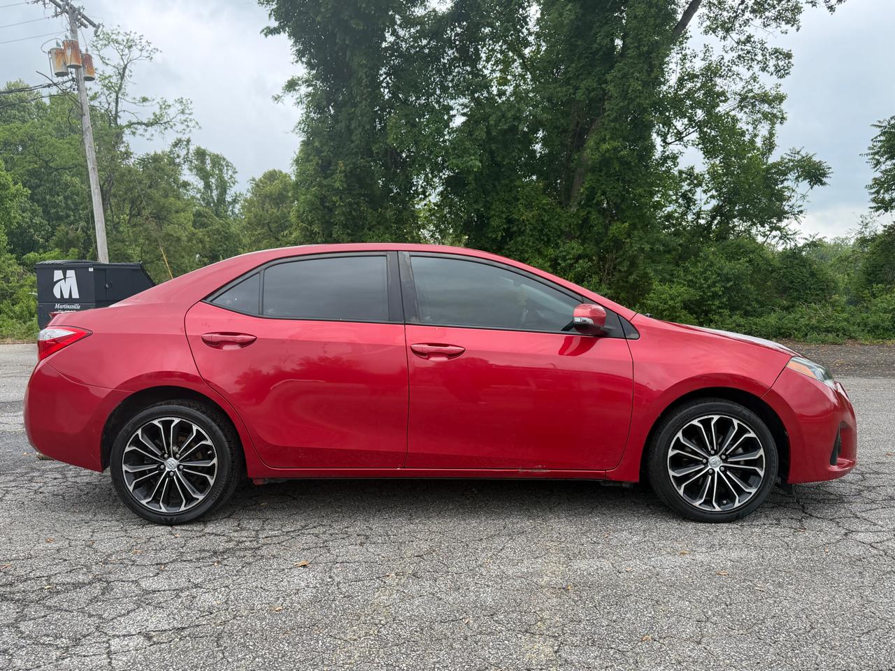 Toyota Corolla  2014