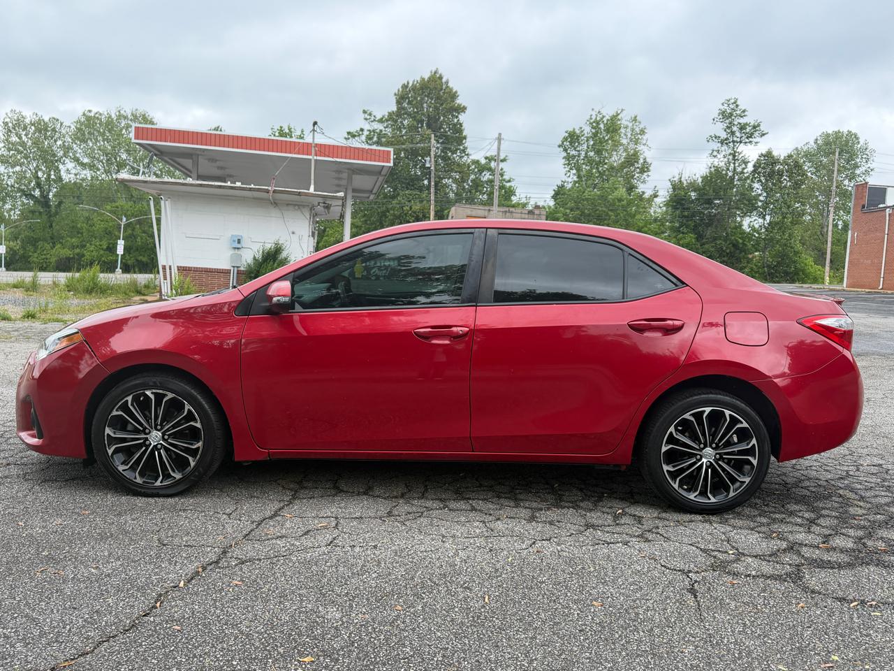 Toyota Corolla  2014