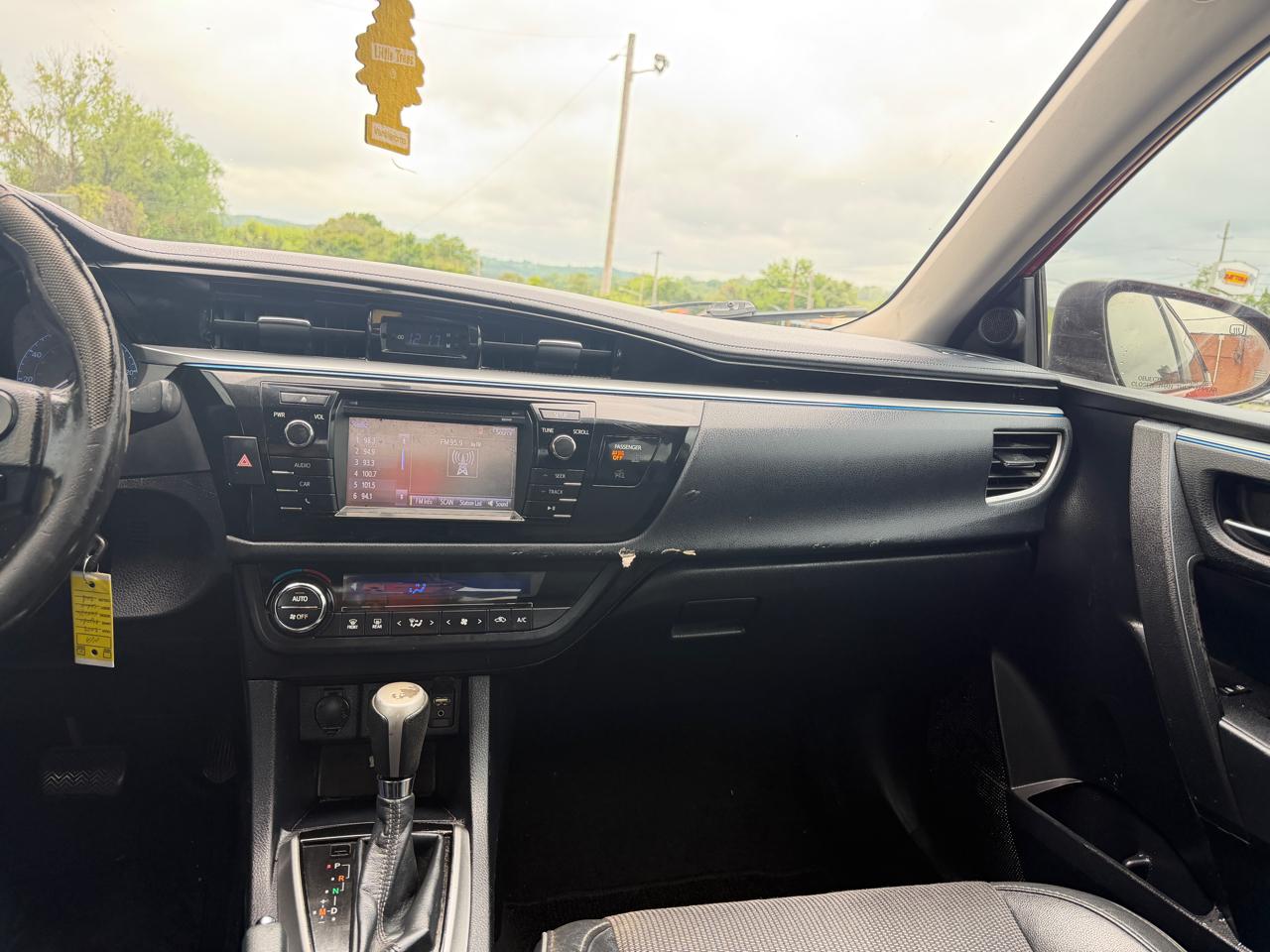 Toyota Corolla  2014
