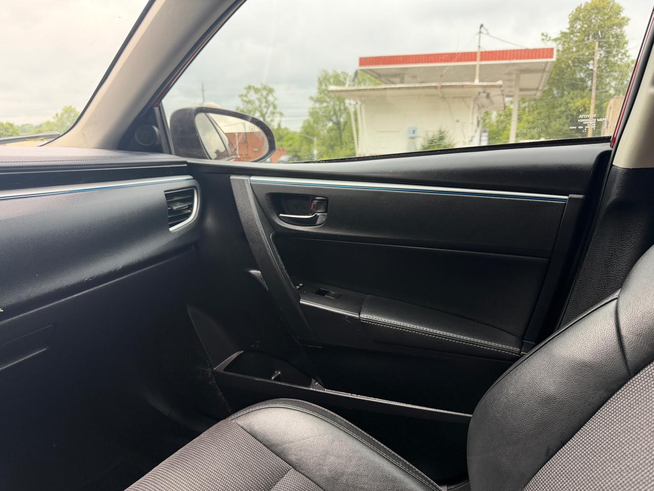 Toyota Corolla  2014