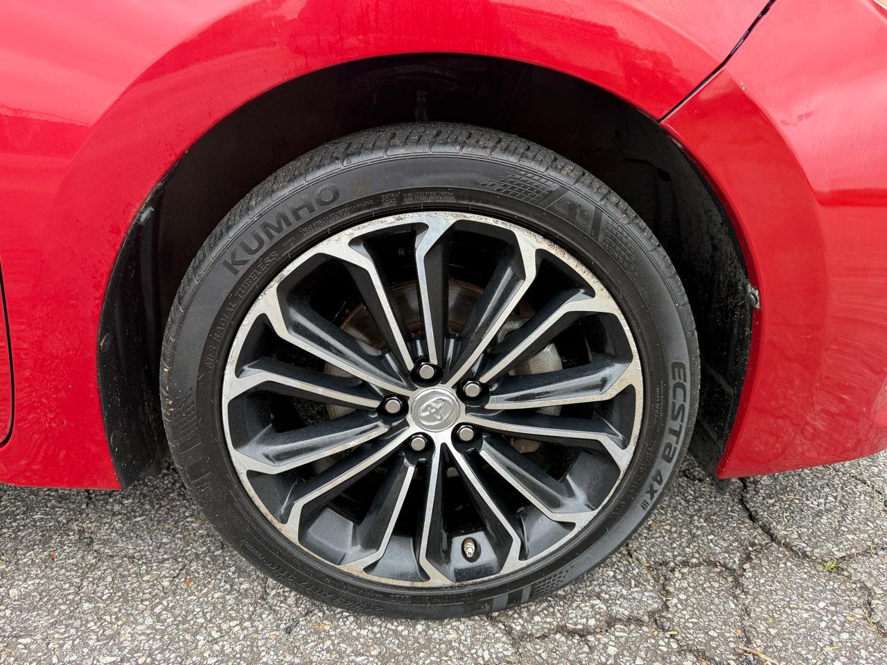 Toyota Corolla  2014
