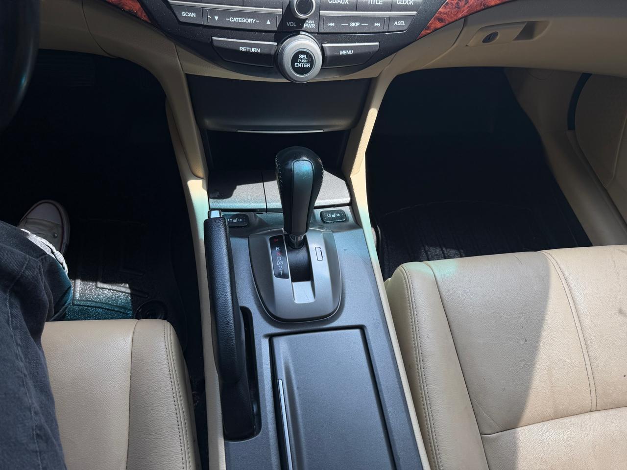 Honda Crosstour  2012