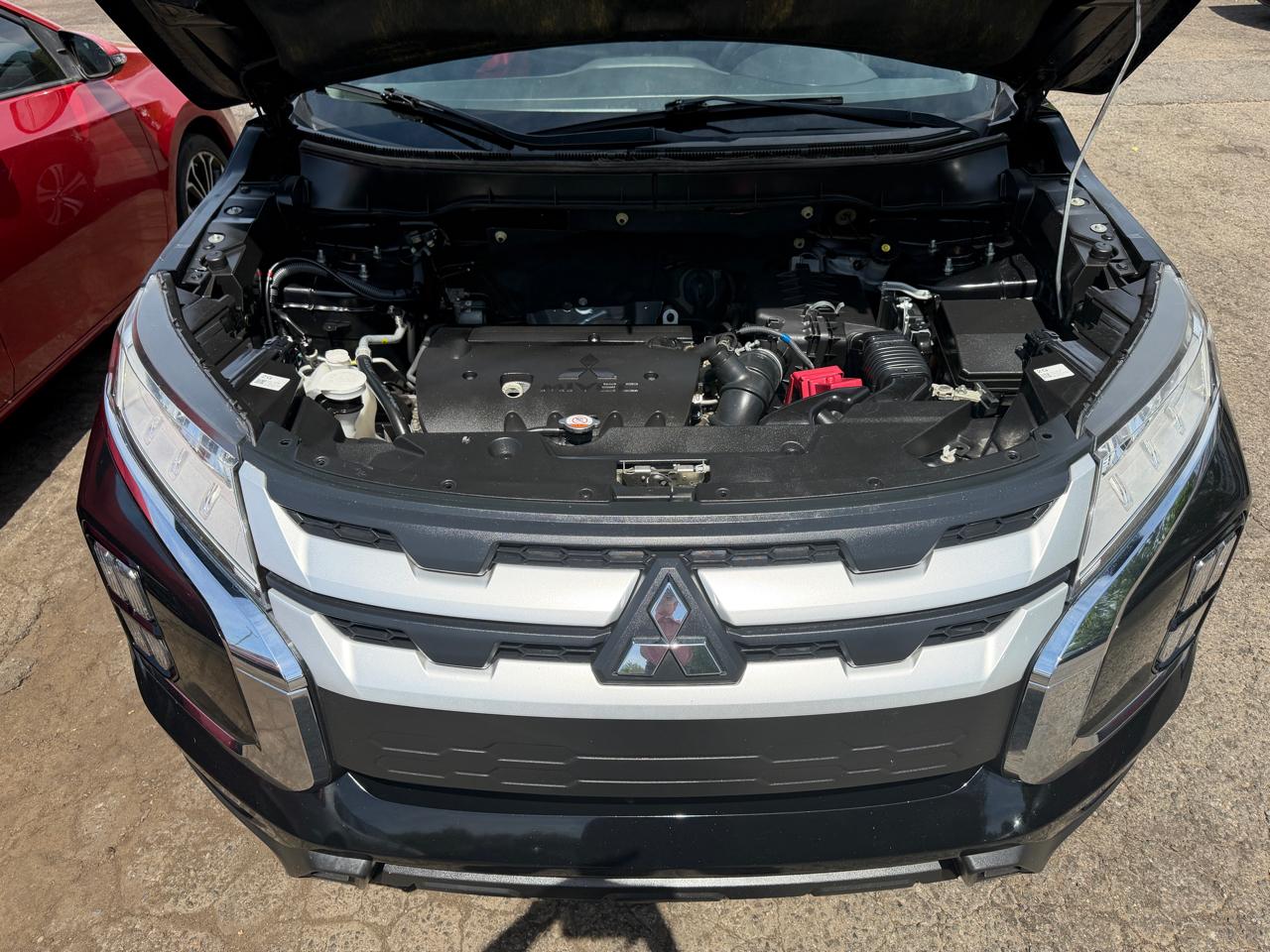 Mitsubishi Outlander Sport  2020